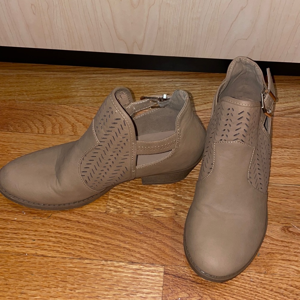 Tan Boots